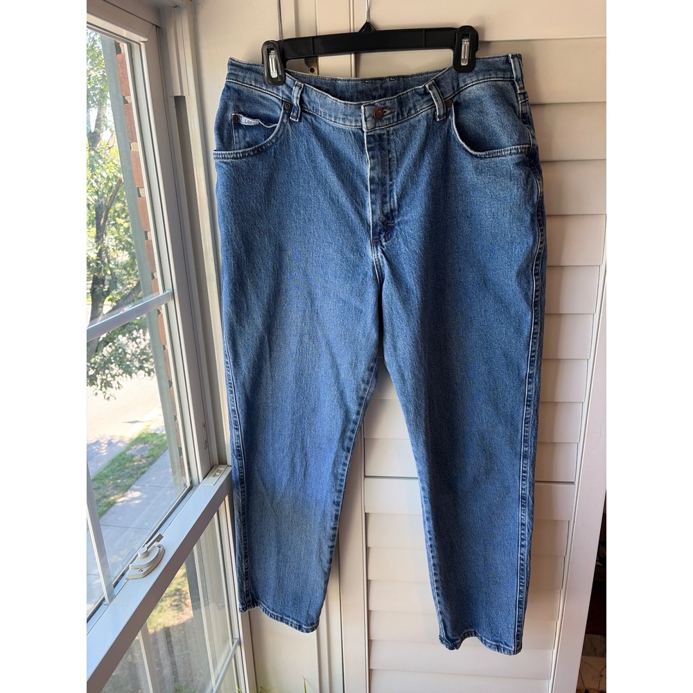 VTG 90s Lee Mom Classic High Rise Straight Ankle Jean